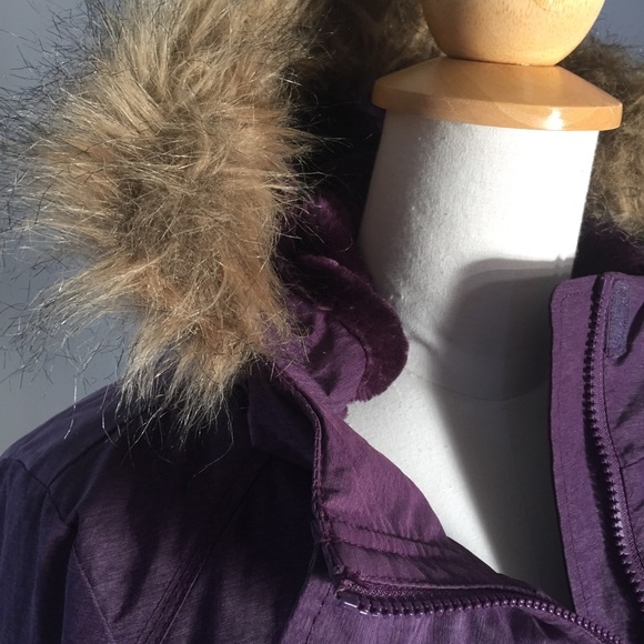 Girls XL 14 Faux Fur Hooded Winter Coat, Purple - Picture 6 of 8